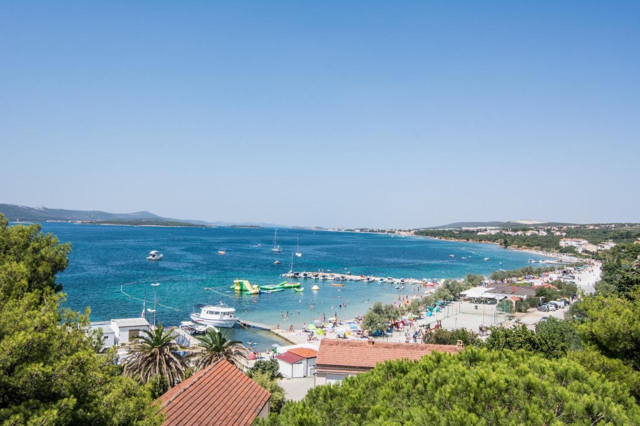Apartment Tara Biograd Na Moru Exteriör bild